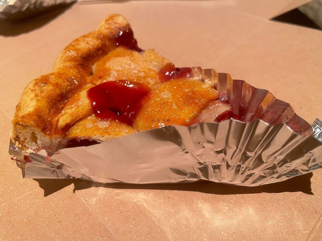 流山セントラルパーク駅前不動産店かとうや、横浜ランドマークタワーのBubby'sのチェリーパイを食べに行きました